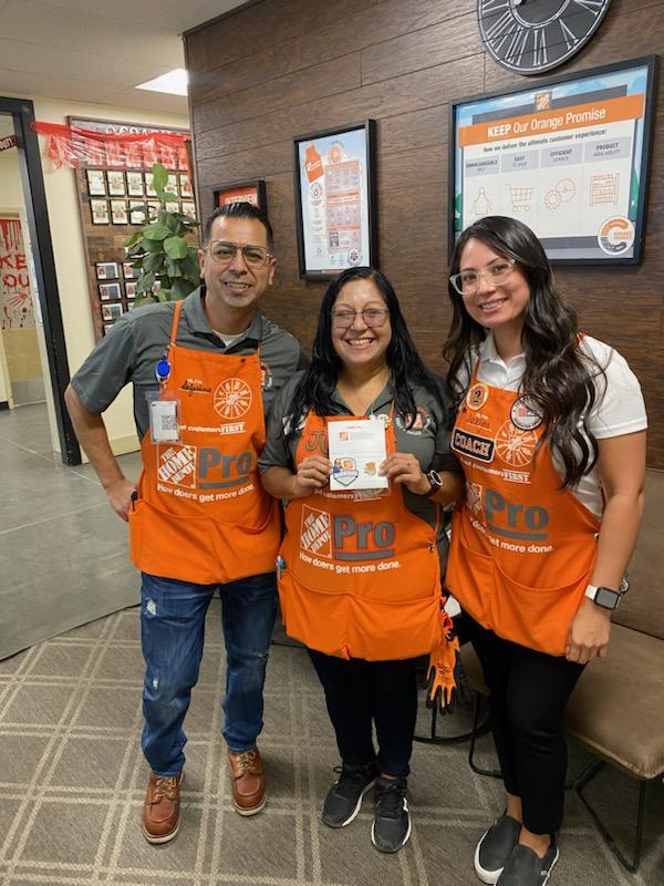 queengege77's tweet photo. #8987 Beaumont Diamond homer and pin https://t.co/usc6Ts7Sr5