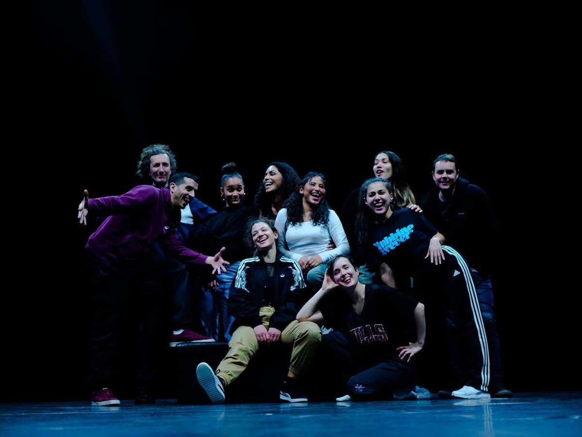 MehdiDiouri71's tweet photo. MeríDio - On se retrouve ce mardi 18 octobre ! Espace Philippe Noiret / Clayes-sous-bois 78 #yvelines
.
#linkinbio
.
💃🏻💃🏻💃🏻💃🏻💃🏻💃🏻
.
#savethedate
.
📸 @elliotwayan
.
#dancers #dancer #meridio #artist #creation #ciemehdia #dance #compagniemehdia #theatre #theater #culture #partage https://t.co/oxUkgnP0D5