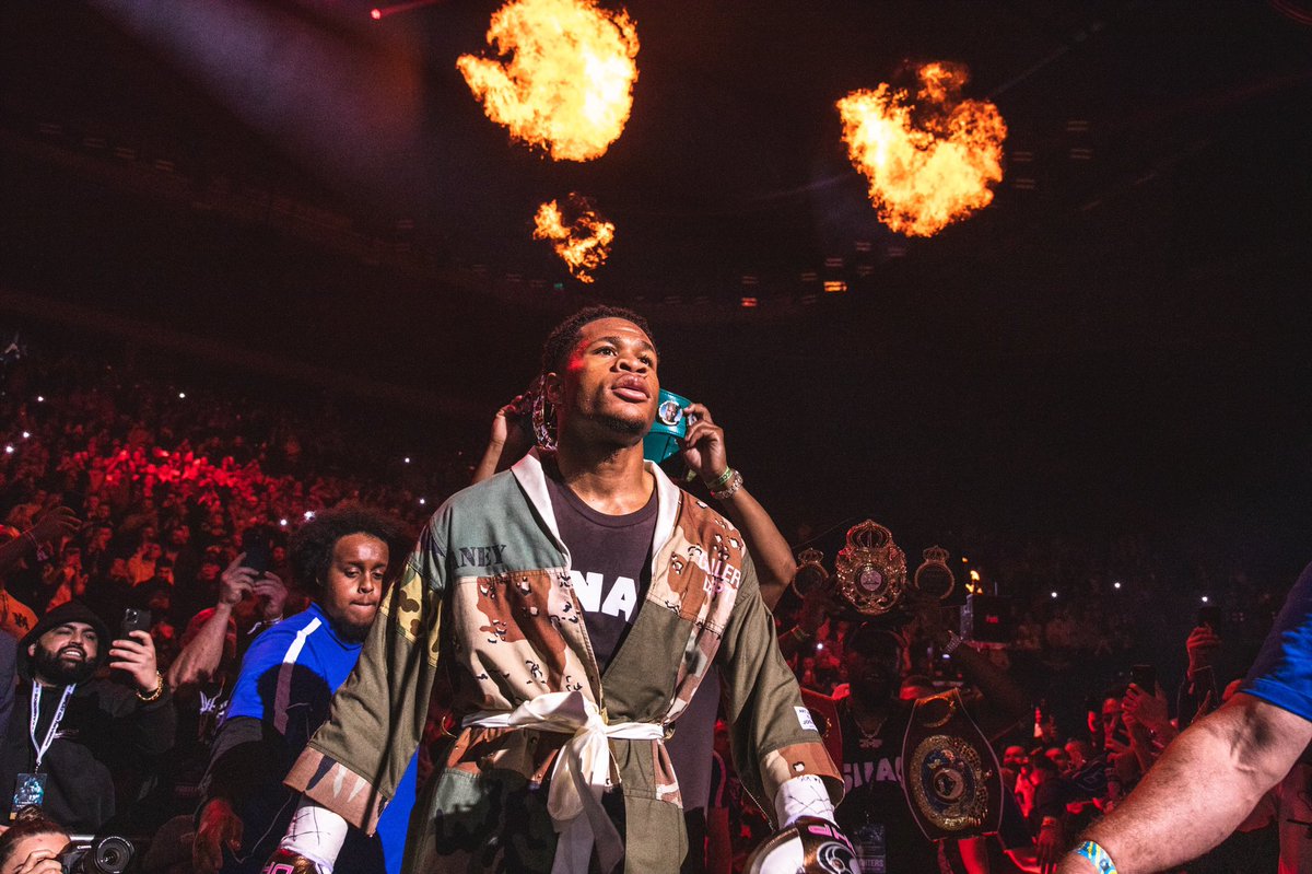 Another undisputed world title fight here in Melbourne as Devin Haney shows why he’s #1

#HaneyKambosos2 #boxing