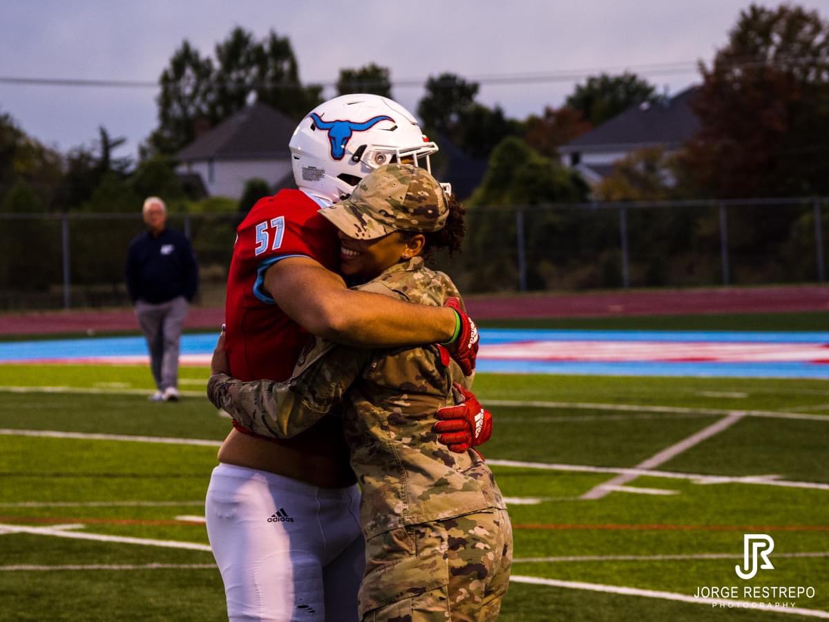 2023Woodall's tweet photo. I had a memorable #seniornight, my sister flew in to surprise me. She hasn’t been home in over 6 months. @usairforce @ParkwaySchools @PWestAthletics @GSV_STL @STLhssports https://t.co/LQ6AGRdKmr