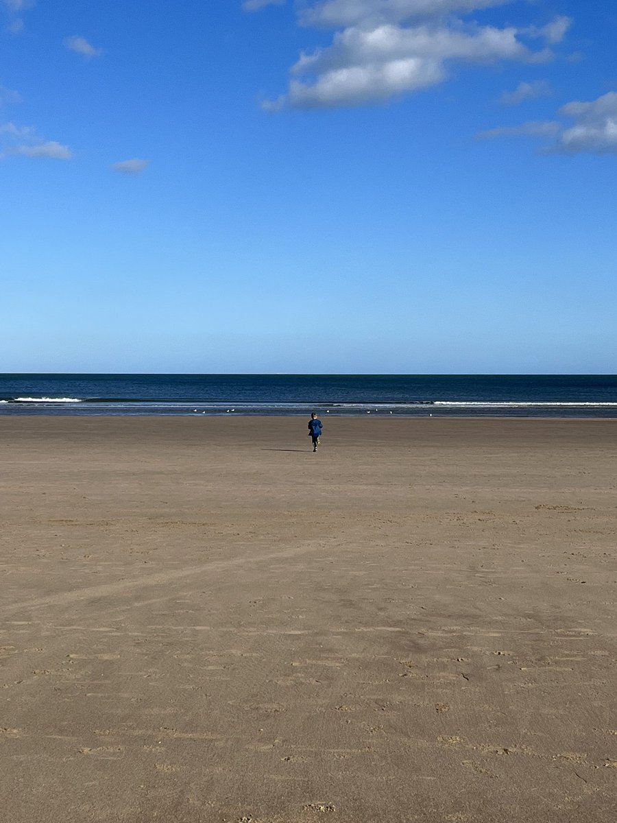 KatieMorigi's tweet photo. A small boy runs towards the sea. Half term is here, then…#HalfTerm #phdparent https://t.co/oZ2zhjMRvm