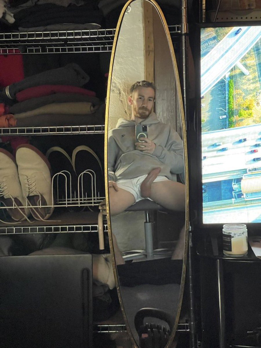 okredbeard's tweet photo. mirror mirror on the wall, who’s got the hardest dick of them all?    thank you https://t.co/hCAJCHGQqZ