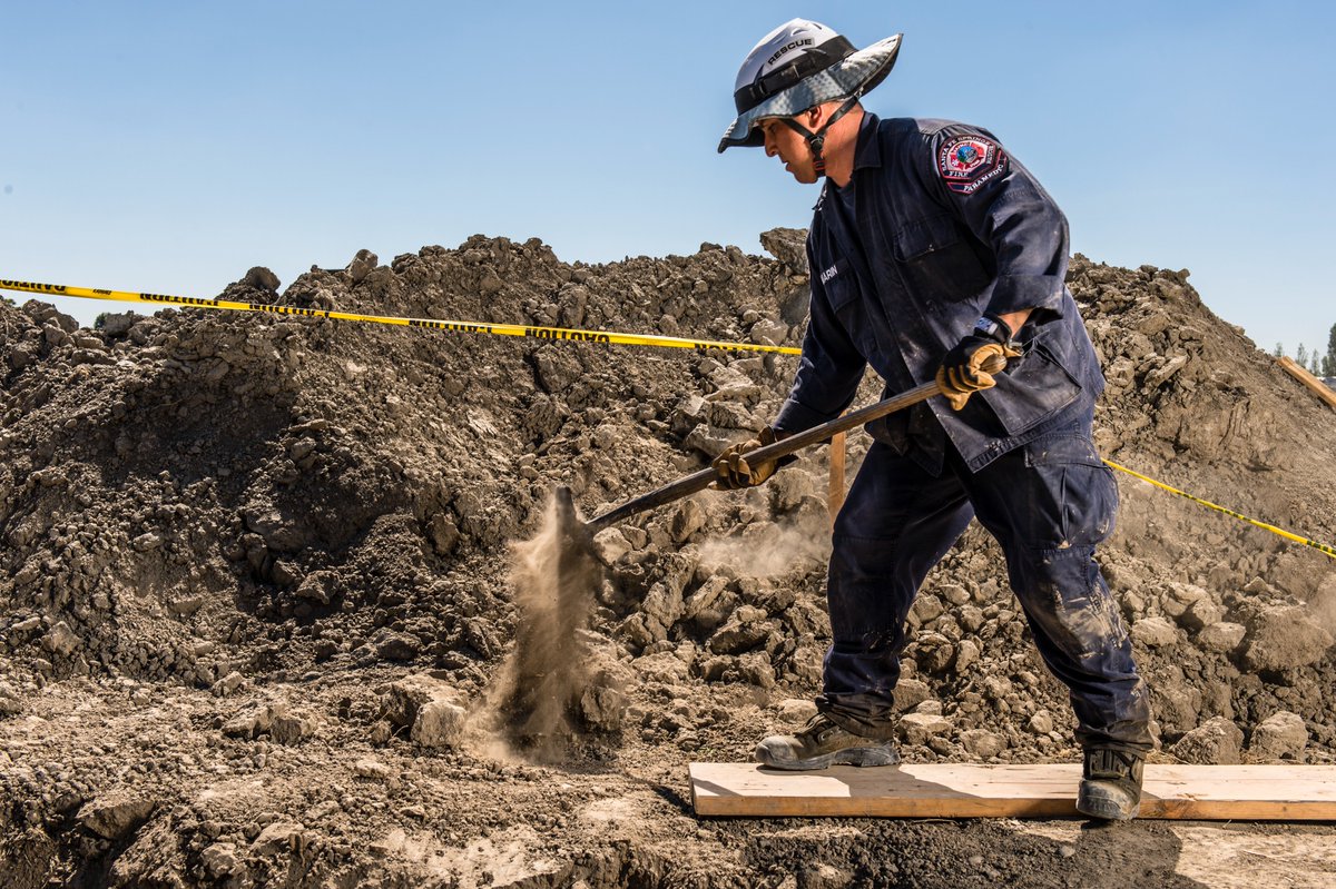 cmcpro_official's tweet photo. 2023 Trench Rescue Technician classes are now available! In this intensive 24-hour class experience hands-on training in real life scenarios and gain confidence operating in this high risk environment.
Learn More here: https://t.co/iE05wBu4Ba
.
.
#cmcschool #cmcpro #trenchrescue https://t.co/BfHAsXGfiE