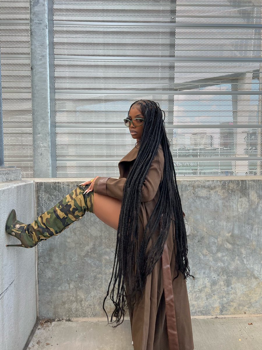 dearra's tweet photo. 🐐 https://t.co/mkqoINLDmM
