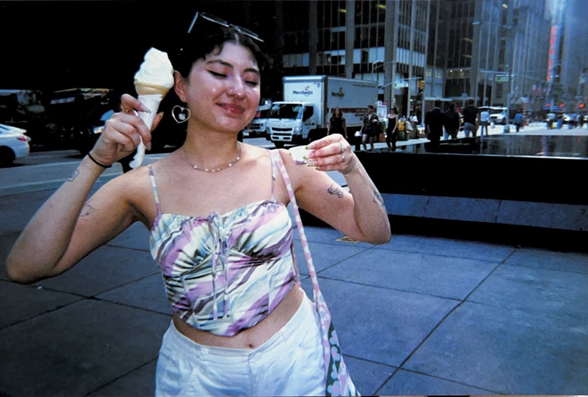 itsannawith2ns's tweet photo. new york on film! https://t.co/PcjRL9LBaG