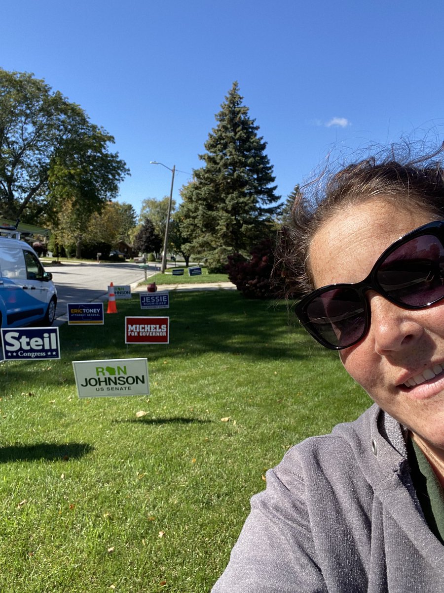 RconservativeA's tweet photo. @TeamRonJon Today we’re talking with voters in SoMKE - lots of signs and more signs….26 more days!!!!! #WIYoungConservatives #WIRedWave #RonJohnsonForSenate #FightForTruth https://t.co/hTL5R3lhZG