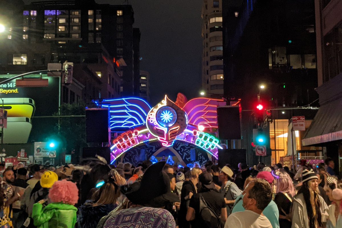HowWeirdSF2's tweet image. Still vibing from #HowWeird2022! Thank you to the stages, artists, vendors, &amp;amp; crews for their hard work. We're most grateful to YOU, our patrons for your support, good vibes &amp;amp; immense creativity. It's not How Weird without you! See you in 2023. #HowWeirdStreetFaire