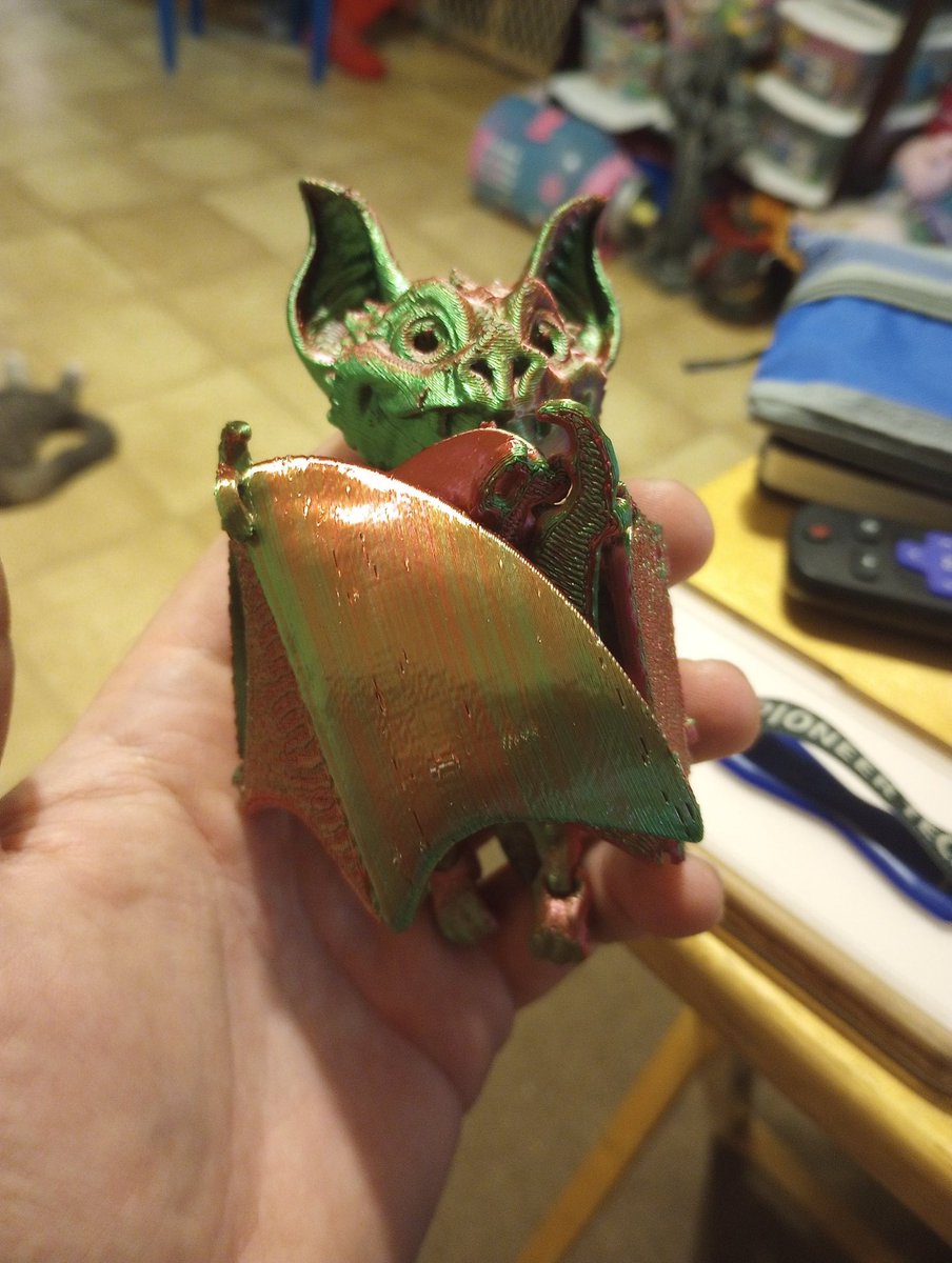 Thehardwearman's tweet image. I love the face on @MatMire new bat design printed in @Eryone_official dual color silk