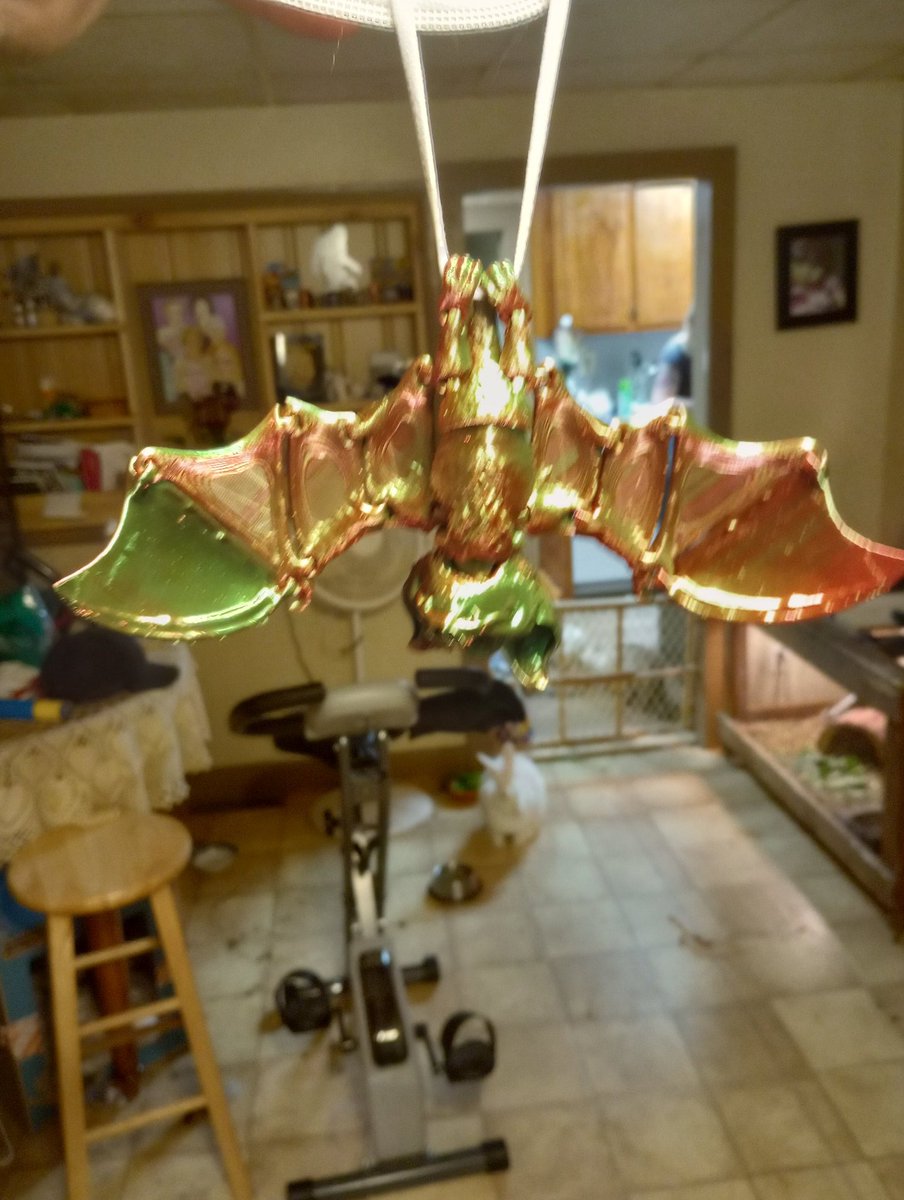 Thehardwearman's tweet image. I love the face on @MatMire new bat design printed in @Eryone_official dual color silk