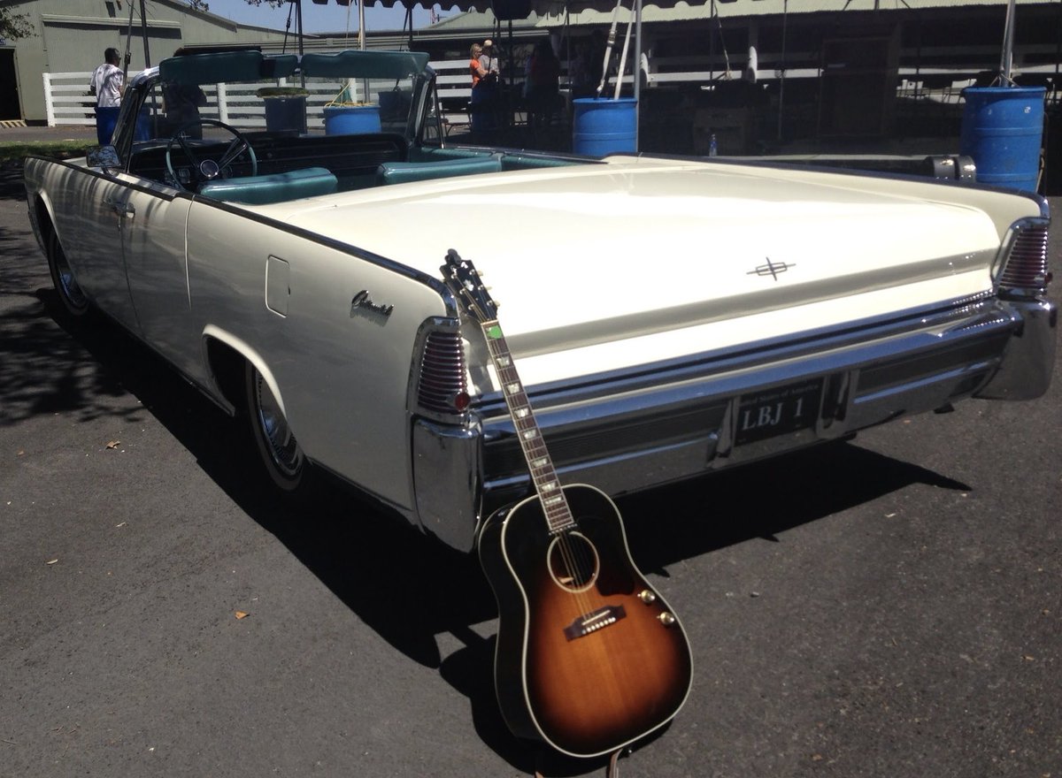 btjepson's tweet photo. My Gibson J-160e and a beautiful 1964 Lincoln Continental at the LBJ Ranch in Texas! #GuitarAndCar2022  #FabGear2022 https://t.co/g834jPoVlO