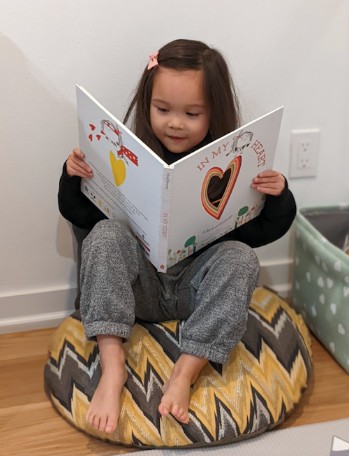 comfycomfyca's tweet photo. When M has big feelings, she likes to go to her @generationmindful calming corner to collect herself. 

We've used a Large Zafu/Floor Cushion and a Lumbar Cushion to make a comfy little sitting area for her.

Do your kids have somewhere to go and calm down? https://t.co/z7vb4E6YL2