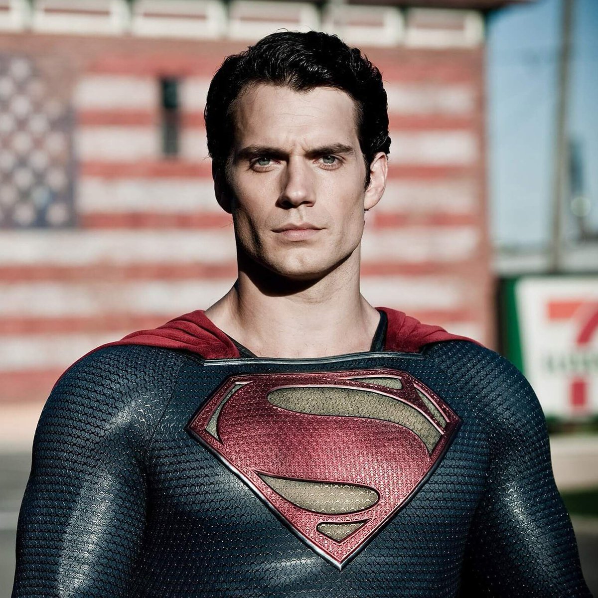 sboficial's tweet photo. 🚨 Um novo filme do "Superman" com Henry Cavill está em desenvolvimento. https://t.co/b8PakneSQ2