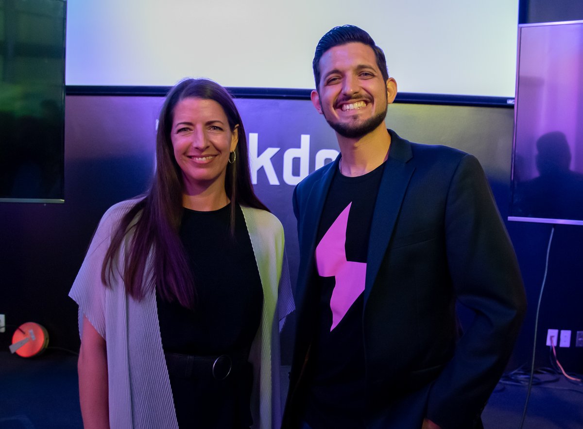 RobotCreative's tweet image. Our founder &amp;amp; CEO, @laraaugust, shared some insider knowledge at @sastartupweek to help startup companies avoid common mistakes in the early stages of their marketing efforts &amp;amp; offered some advice on how to approach marketing at every stage of a startup. #sastartup #sasw2022