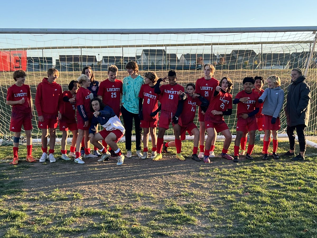 Officially the end of the season with no losses and an awesome group of boys who worked their butt off!! Congrats boys on the undefeated season ⚽️⚽️⚽️⚽️