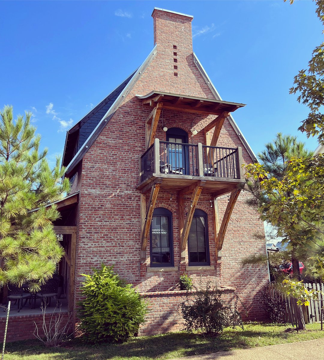 Build_Culture's tweet photo. Another photo of one of our old projects from this weekend in @CarltonLanding. #structuralmasonry https://t.co/VbPxV4vE5z