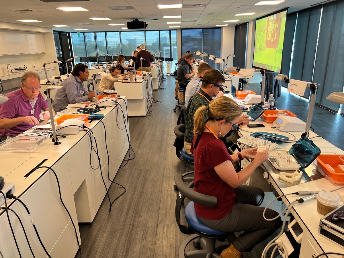 officialcdocs's tweet photo. We had a busy weekend in Charlotte and are looking forward to a busy weekend in Scottsdale. Thank you to everyone who came to campus and learned with us and to those who made it happen.
#cdocs #continuingeducation #cerec #implant #endodontics https://t.co/NsYFIWNai3