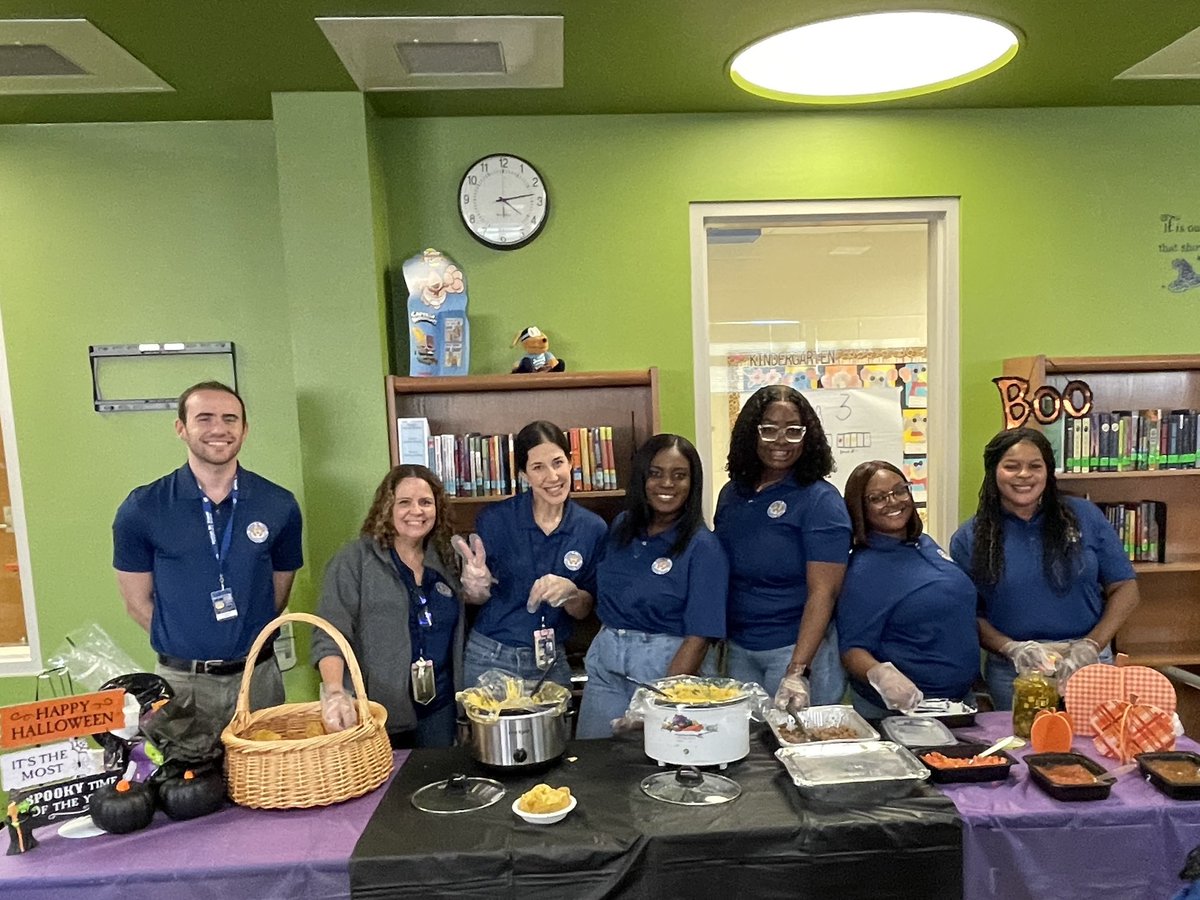 GabrielleMErvin's tweet photo. Our @GWTruett Staff is Un-BOO-lievable!!! Today we had a blast with our October Team Building/Morale Monday! The Spooky Scavenger Hunt “House Edition” was such a fun way to start the week! #teambuilding #leadingwithlove @ACEDallasISD @TeamDallasISD @PrincipalBernal #tigertimes https://t.co/ArQxUEz7fb