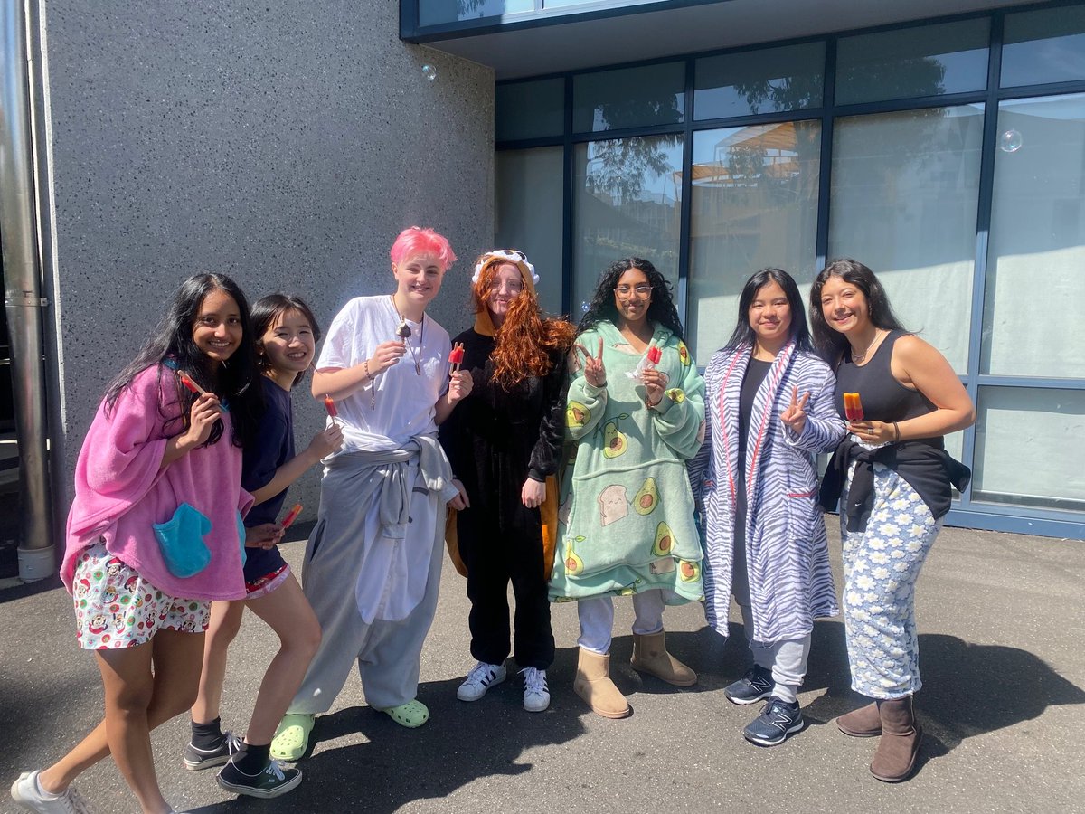 John Monash Science School tweet media