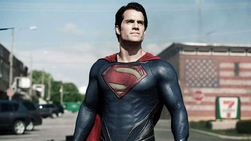 SpiderMan1582's tweet photo. Una nueva película de Superman protagonizada por Henry Cavill está en desarrollo. Se espera que Christopher McQuarrie escriba el guión. 

Vía: The Hollywood Reporter https://t.co/9v01BmKd8T