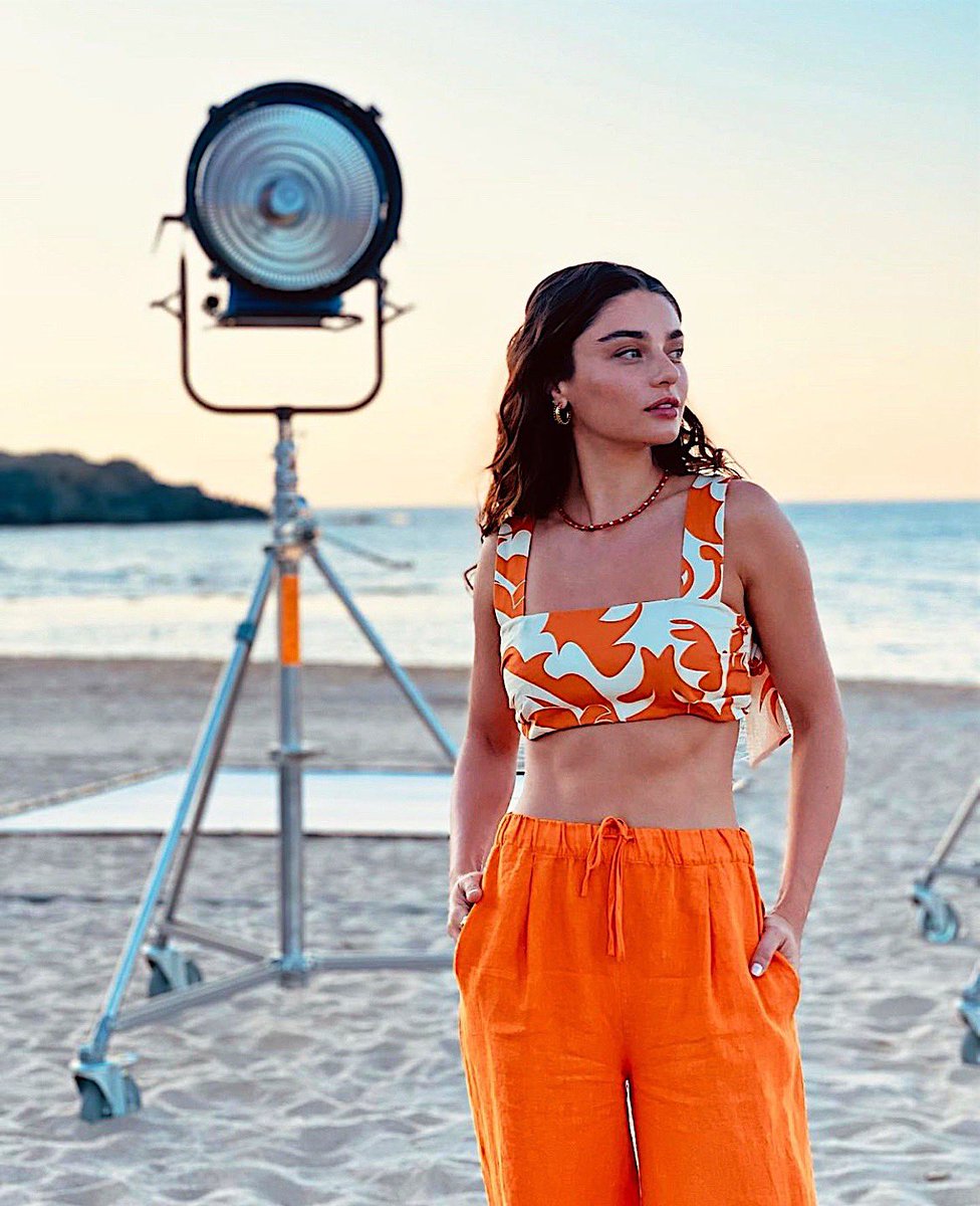 sunshine that it’s her nickname always shine always powerful! always be happy baby <a href="/aycaaysinturan/">Ayça Ayşin Turan</a> #AyçaAyşinTuran