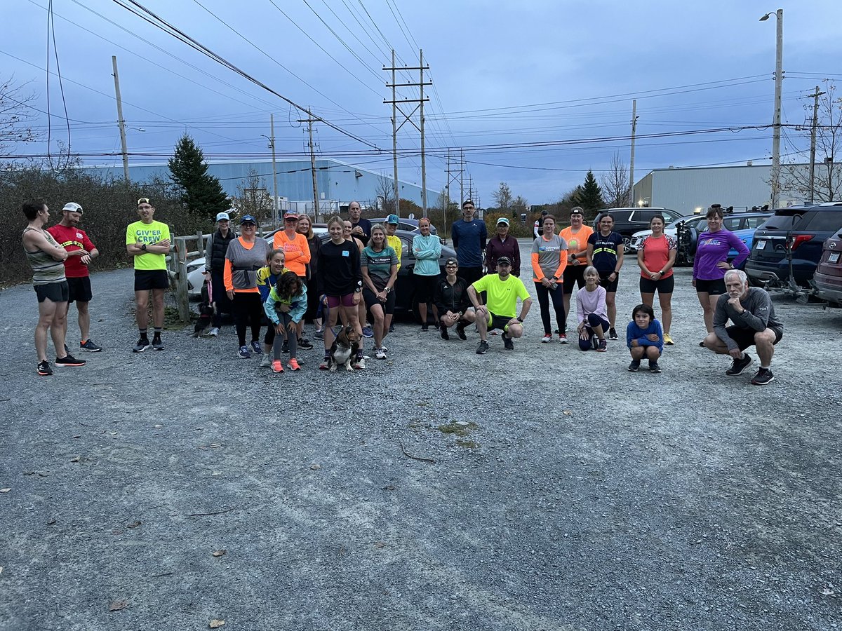 BLT Runners tweet media