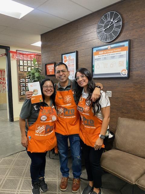 queengege77's tweet photo. #8987 Beaumont Sef got his gold homer today congrats Sef also got homer for his big sale $36,000 great job Sef  Pro desk is killing it https://t.co/CPRziFZdmz