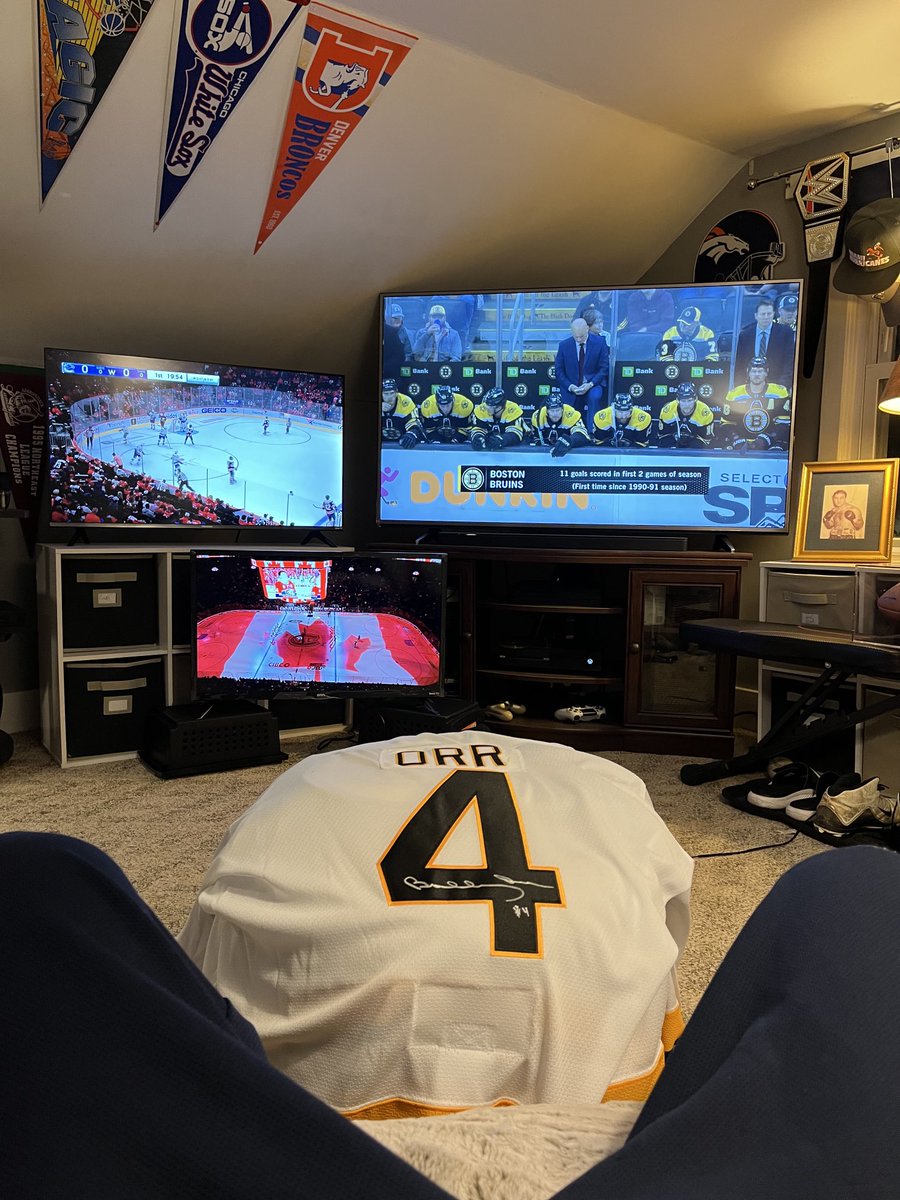 GennaroFarone's tweet photo. #HockeyGuy #BruinsGuy https://t.co/2SKsCCV9Nt