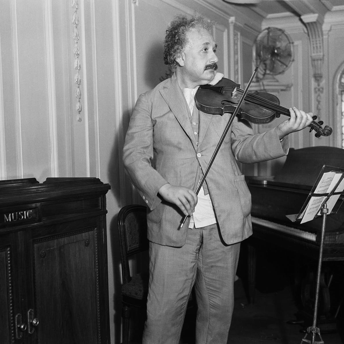 Albert Einstein moved to the United States on October 17, 1933. Two weeks later, Halloween arrived. When a group of kids knocked on his door that evening and shouted 'Trick or Treat,' Einstein came to the front porch and played the violin for them.