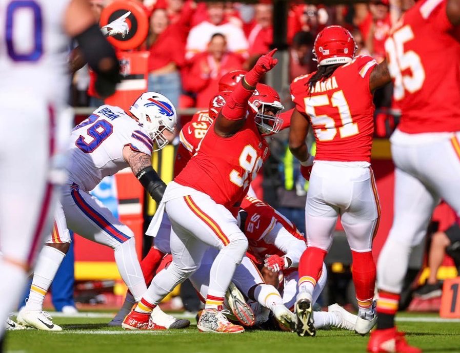 khalenNOTkaylen's tweet image. Might lose a battle but i bet we win the war. 

It’s a marathon..
#bounceback #OnToTheNext