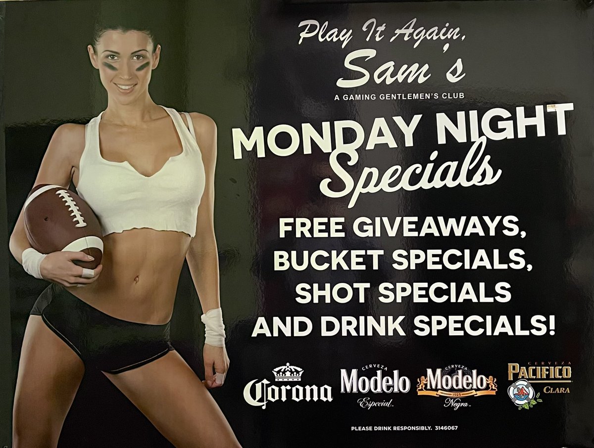 CaliEdub's tweet image. Come on down for the game! Drinks, Dances, Gaming and Free Hot Dogs!! #playitagainsam #lasvegas #gentlemensclub @SamsCabaret