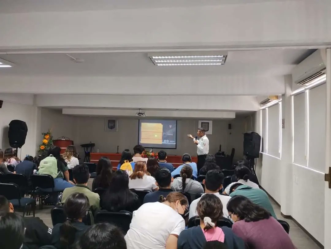 UII_UACAM's tweet photo. El 6 de octubre de 2022, dio inicio la Jornada de Prevención y Atención de la Violencia Digital, misma que tuvo una duración de 2 semanas y fue coordinada por la Unidad de Igualdad e Inclusión Universitaria y la Facultad de Humanidades de la Institución.

#CulturaDePrevención https://t.co/3gBT8IBIrt