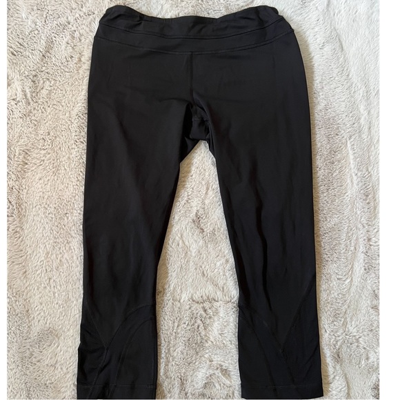ClosetBebes's tweet photo. So good I had to share! Check out all the items I'm loving on @Poshmarkapp #poshmark #fashion #style #shopmycloset #lululemonathletica #rewash #nike: https://t.co/V6WBpsAzv7 https://t.co/onpqc0CHlT