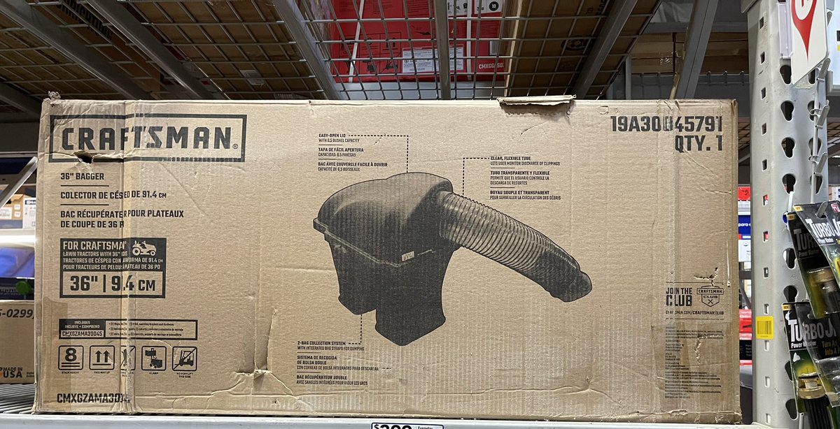 Shebabasmom's tweet image. Umm..@craftsman did your marketing team quit and then some dude in a cubicle slapped this together for you? 😲😅#mantools #craftsmandesignfail