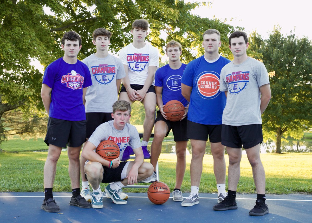 betsyO03's tweet photo. Your 2022-23 Conner Cougar Basketball Seniors!! @ConnerHoops @ConnerHigh @ConnerCSection2 @chsboosters1 @Landenham01 @Ayden_Lohr @DaltonKramer89 @dncmpbll @ConnerATC https://t.co/XKbJRo8htA