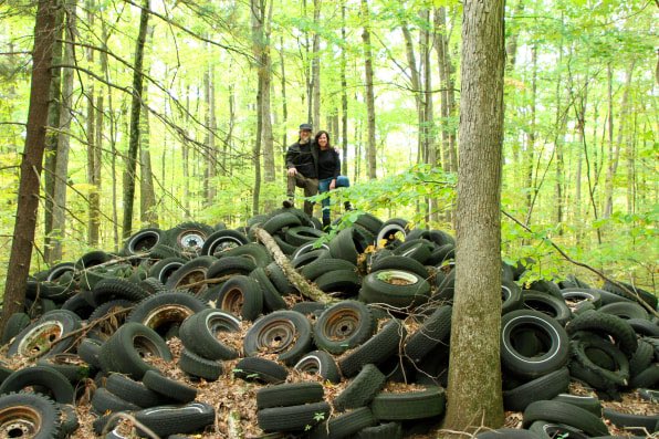 brandonjp's tweet photo. “I’m like, Oh, we can get really, really crazy with this!“ (direct quote from Kim) Congrats to our buds on winning @airbnb OMG! for the tire house!   https://t.co/n2nTVHweKf https://t.co/sn67n84mMm