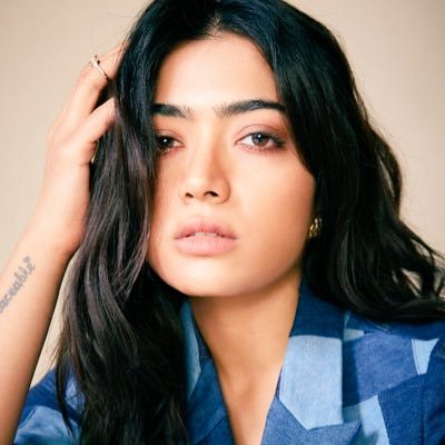 Es khubsurati me dub jau me...ban ke fiseman (Macharmaara,)naap lu gahrai Teri aankho ka apane hontho se hamari mohhabaat ke un fàsano ka I love you rashmika tum itani nashili ho ki jaan hi Le logee please WhatsApp now 7387293637 I love you too baby