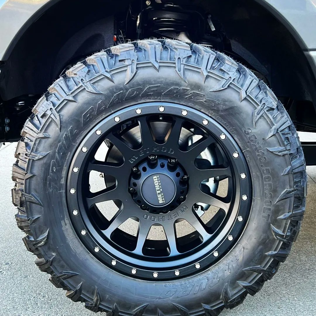 atturotires's tweet photo. Developed with Heavy-Duty Diesel Trucks in mind, 12-ply rated construction and 13.5 section widths mean this Mud Terrain is ready for work (or play 😈)...
.
🛞 - 35x13.5R20 Trail Blade MTS
.
📸 - @701raptor
.
#atturo #atturotires #Diesel #trailblade #trailblademts https://t.co/lUtvTQPEEX