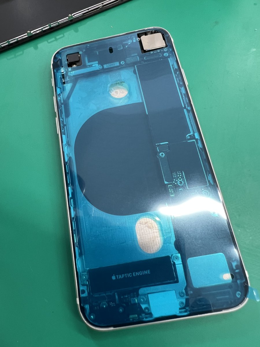 iphone_ritto's tweet photo. iPhone修理のアイサポではiPhoneの内部に塵やほこりの侵入を防ぐ防塵シールを標準施工

皆様がiPhoneを永く使い続けられるよう丁寧に修理しております。

iPhone修理 アイサポ 栗東店

#滋賀県 #スマホ修理 
https://t.co/c8GkH4Y6y2 https://t.co/uZcCOQbseA