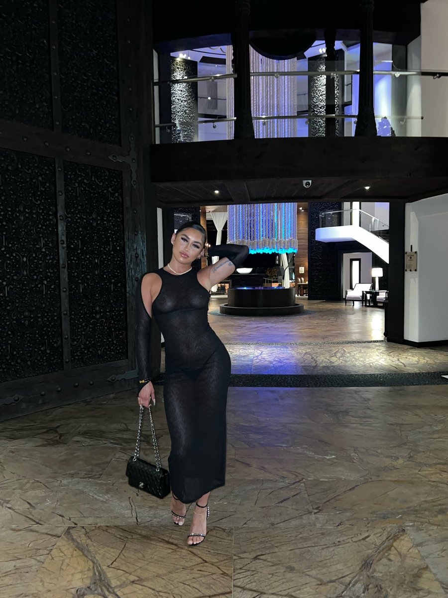 Raelynn Inez Barajas ♡ on Twitter: "Back in black 🖤"