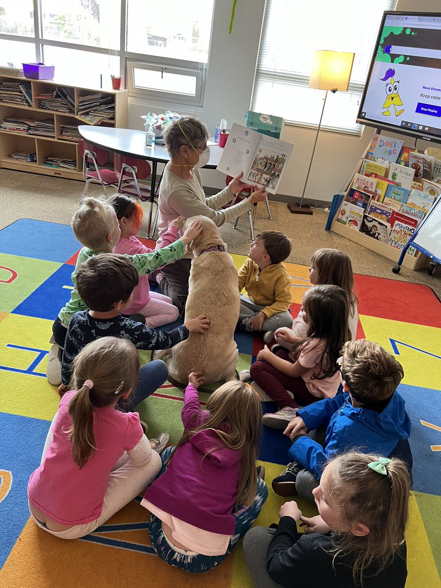 CGaillour's tweet photo. The Dogs were in the house today!! Such a great opportunity for our students โ they love to read to these sweet dogs!! ๐๐ฆฎ๐โ๐ฆบ๐พ#ReadToTheDogs #AdventureAwaits @chris_zone4 @APSLZ4 https://t.co/y6RVgtihqi