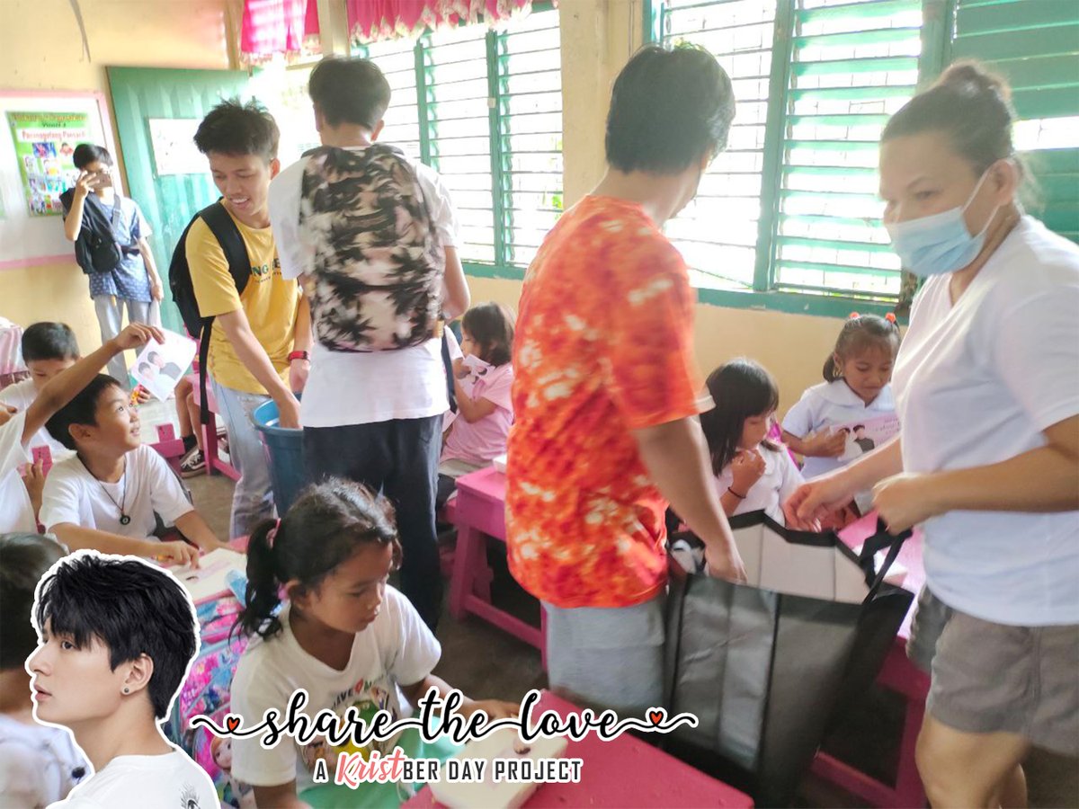 KristSingtoPh's tweet image. No words can express how much fun we had while doing this event. Thank you KSPH Fam for your support! 🥰✨

#KristPerawat #คริส #คริสพีรวัส 
#KristBERDayProject2022
#CherishWithKrist2022
#HappyKristPDay
#KristSingtoPhilippines