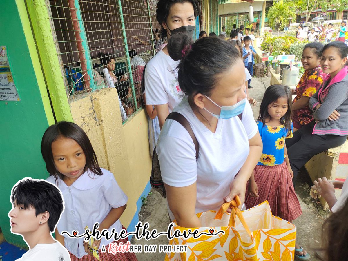 KristSingtoPh's tweet image. No words can express how much fun we had while doing this event. Thank you KSPH Fam for your support! 🥰✨

#KristPerawat #คริส #คริสพีรวัส 
#KristBERDayProject2022
#CherishWithKrist2022
#HappyKristPDay
#KristSingtoPhilippines