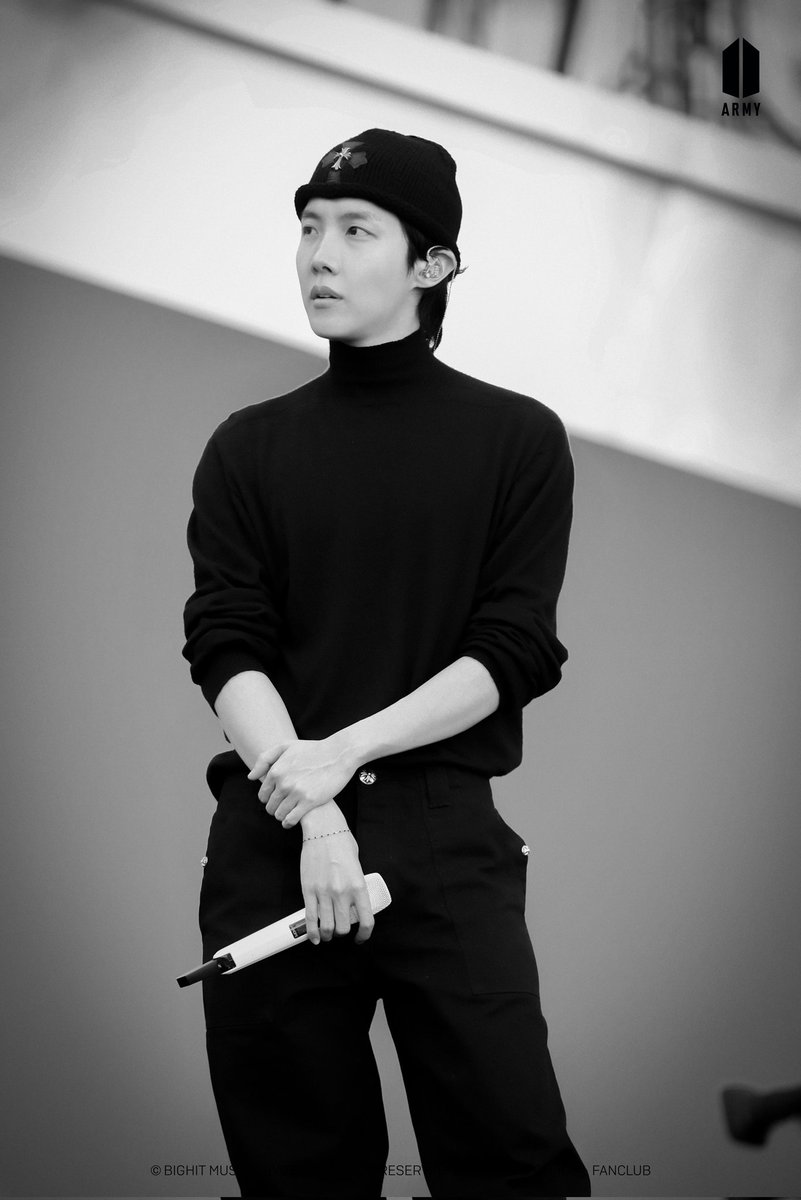 btsgloballyarch's tweet photo. BTS <Yet To Come> in BUSAN - Rehearsal Photo Sketch | j-hope https://t.co/tYpsLPPc6F