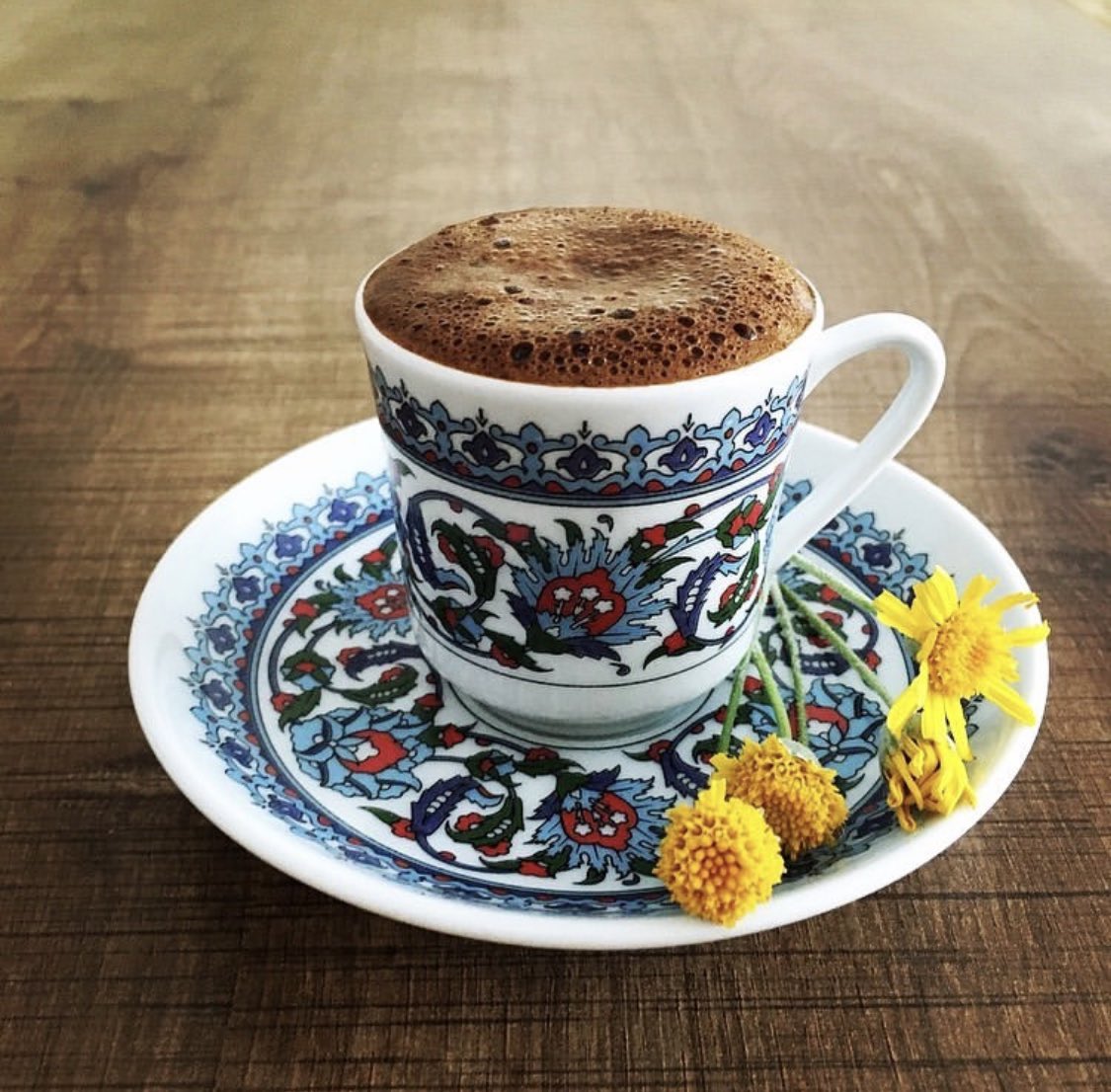 AzzamIzzulhaq's tweet photo. Kita tinggal minum kopi saja. Balasan Allah kepada si penzalim pasti tiba. Bahkan bisa jadi sebelum kopimu dingin, Allah sudah menyelesaikannya. #AdaALLAH
"Biarkanlah Aku (yg bertindak) terhadap orang yg Aku ciptakan dia dalam kesendirian" (QS. Al Muddatstsir, 74: 11) https://t.co/bHMC0uVZIM