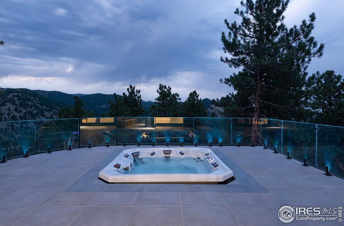 barndominium_us's tweet photo. 155 Wildwood Ln, Boulder, CO - $4.2m https://t.co/I8S4cNndI4