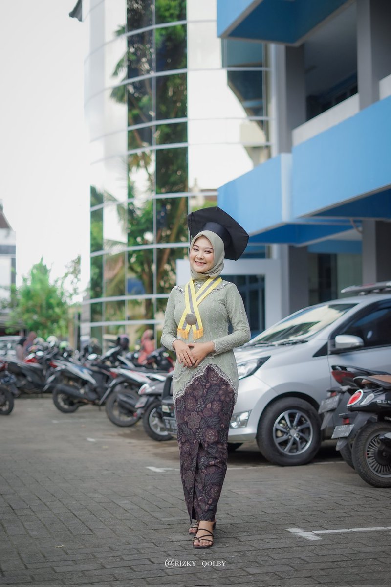 faraaafar_'s tweet photo. @ohmybeautybank Kygini nder https://t.co/IKY5AkRLfM