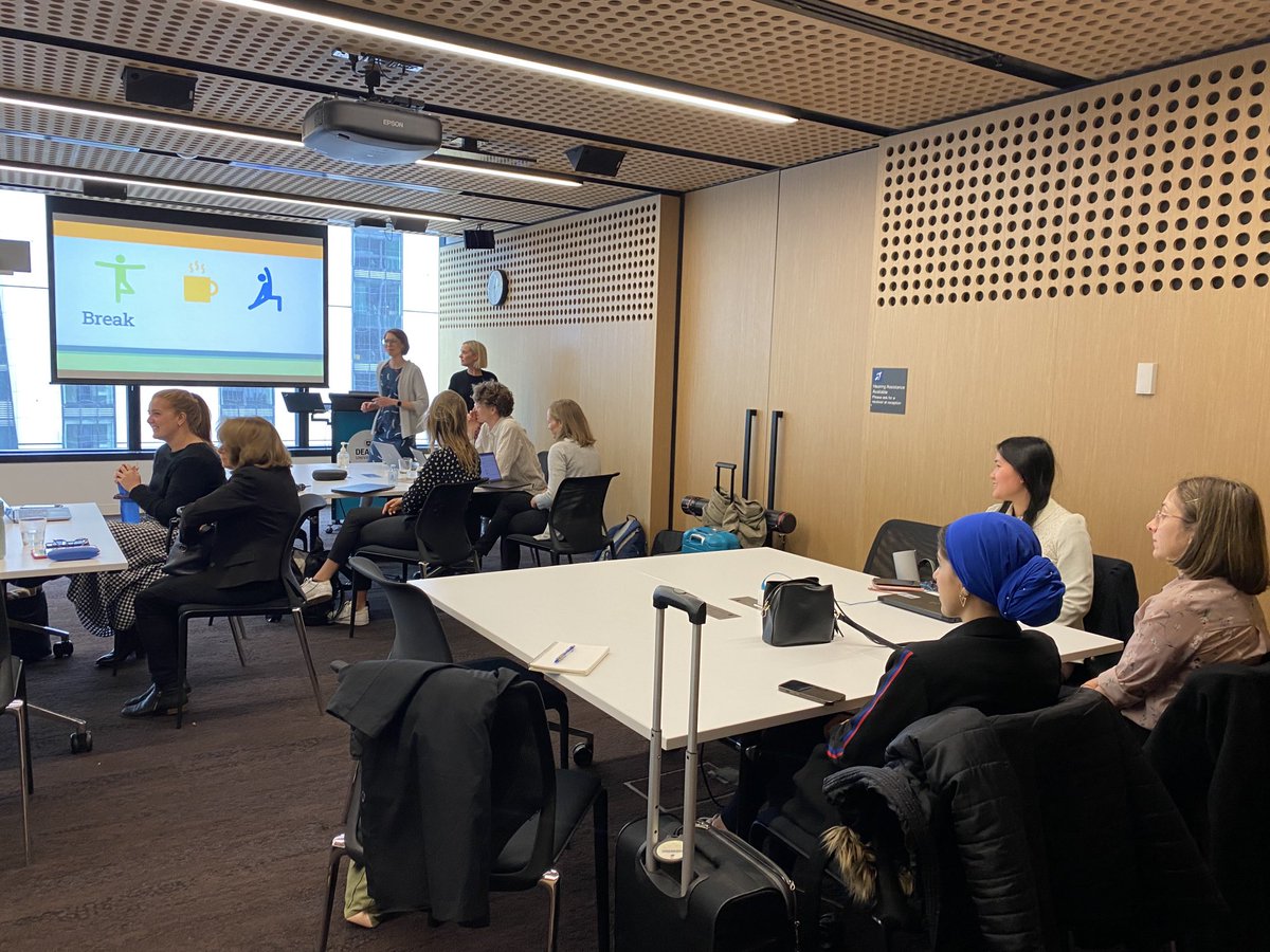 CRE_EPOCH tweet media