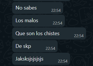 Primer día de bootcamp del equipo😂
El sábado nos jugamos la semi de la Red Bull