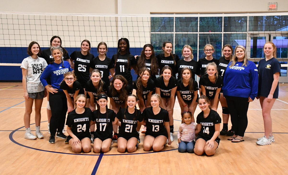 gillclopton's tweet photo. @VCSKnights middle school volleyball moves on to the second round https://t.co/jqEhR7ZZw2