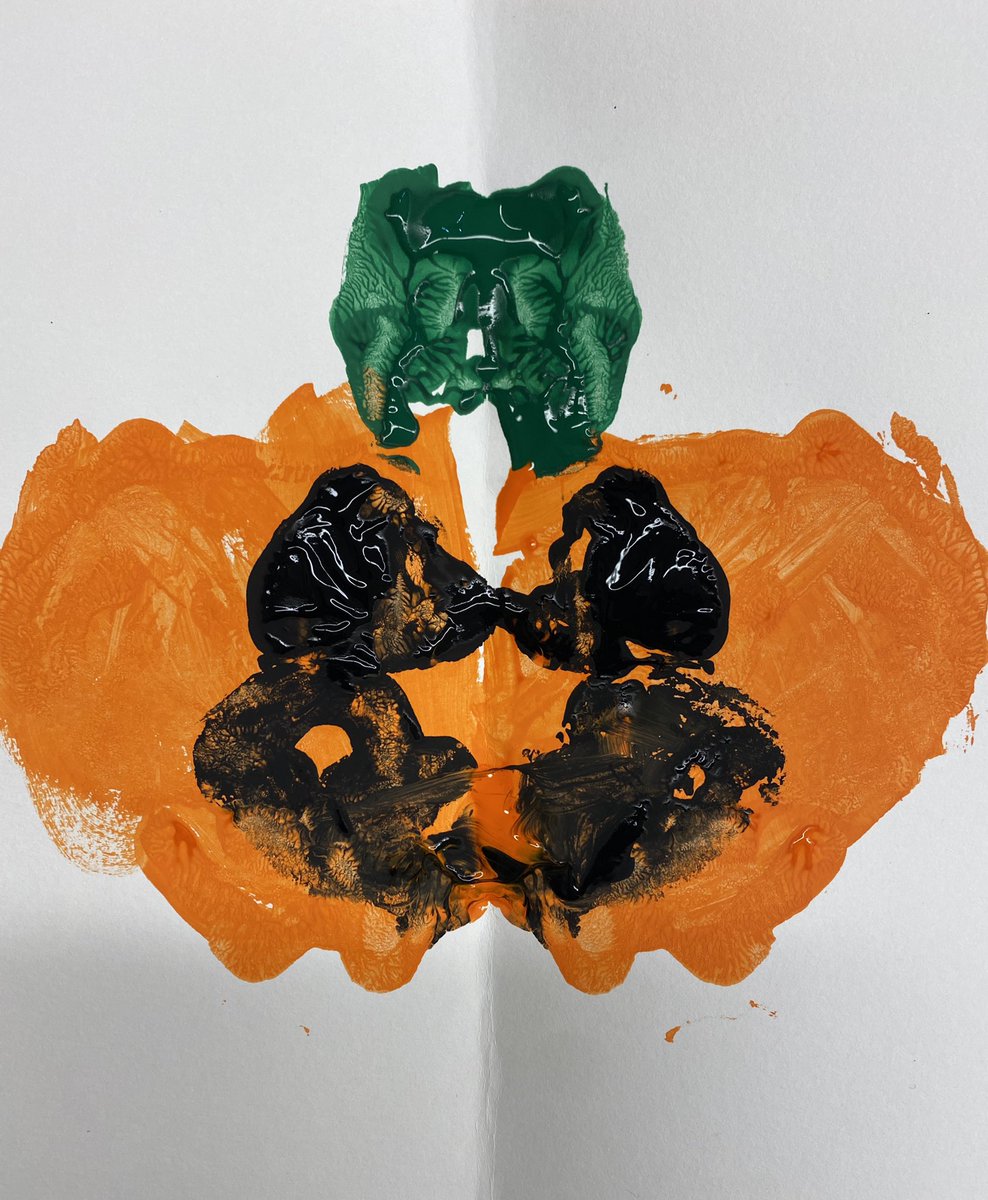 1st grade art club enjoyed making these pumpkin prints! These faces have such personality!!🎃 <a href="/cassiestephens/">cassie stephens</a> <a href="/WPSVisualArt/">WPSVisualArt</a> @WilmingtonPS <a href="/WSS_SScott/">Stacey Scott</a> #1stgradeart